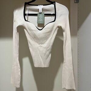 H&M Sweater with flared sleeves
